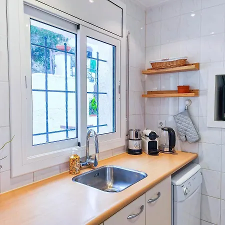 Holiday home Marie, 8 Pers, Zone, Private Vilobi D'onyar