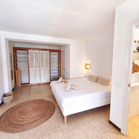 Marie, 8 Pers, Zone, Private Vilobi D'onyar