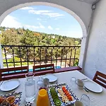 Holiday home Marie, 8 Pers, Zone, Private Vilobi D'onyar