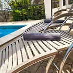Marie, 8 Pers, Zone, Private Holiday home Vilobi D'onyar